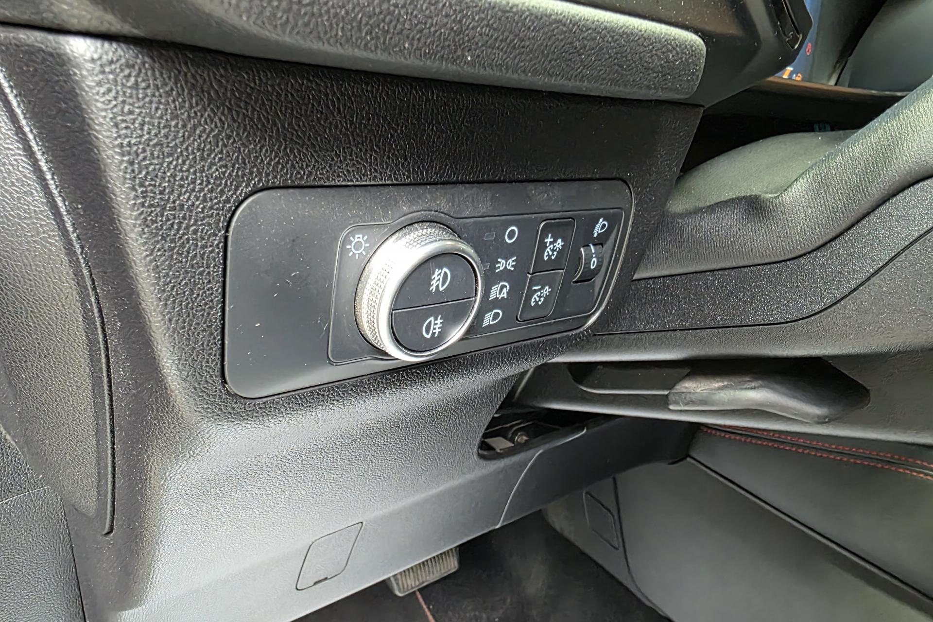 image_3591476_17