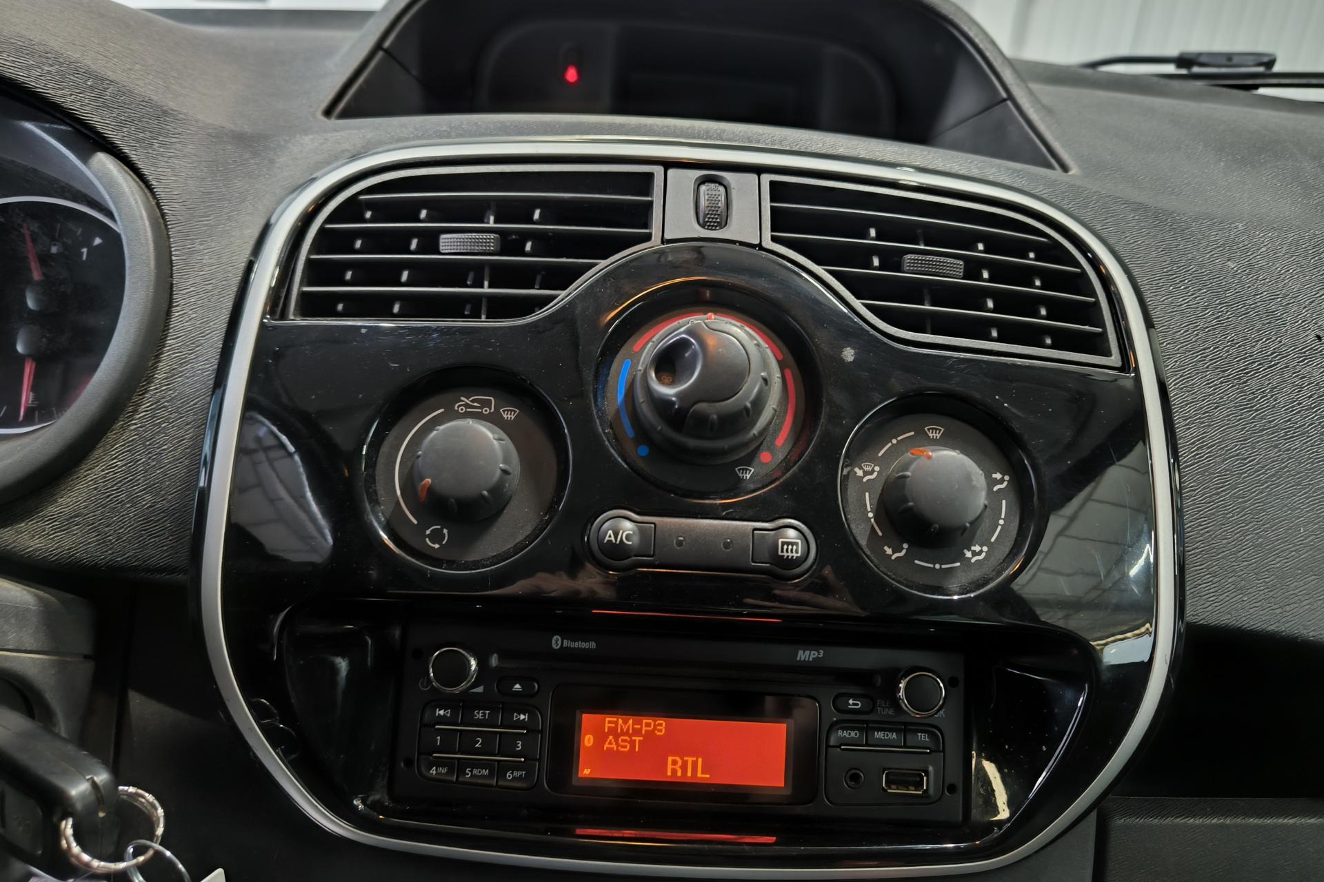 image_3675767_16