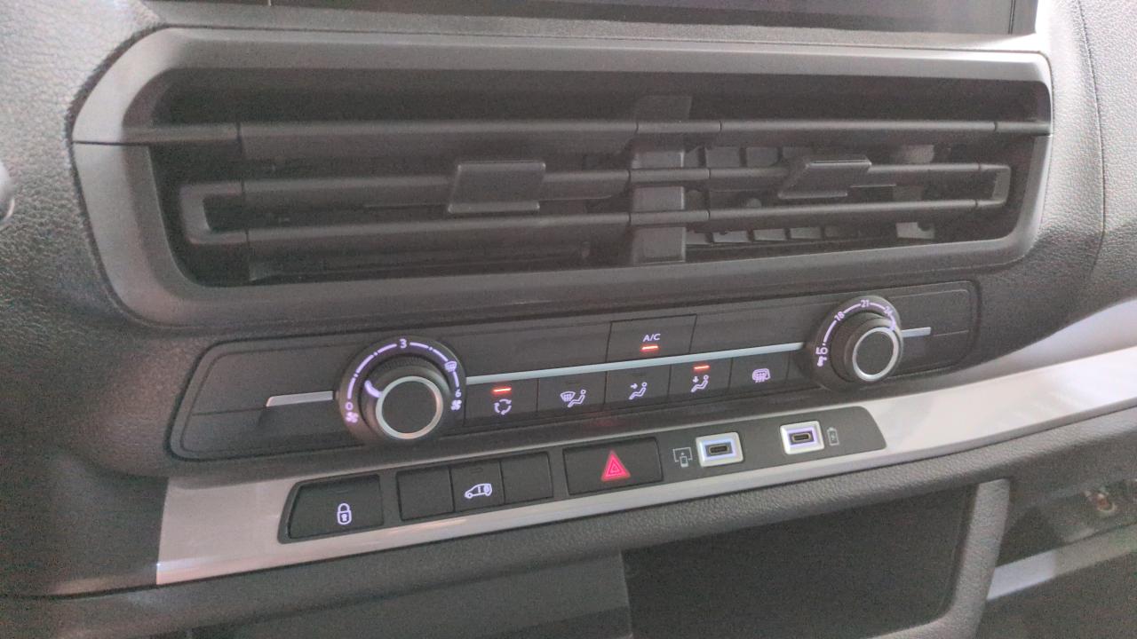 image_3698262_16